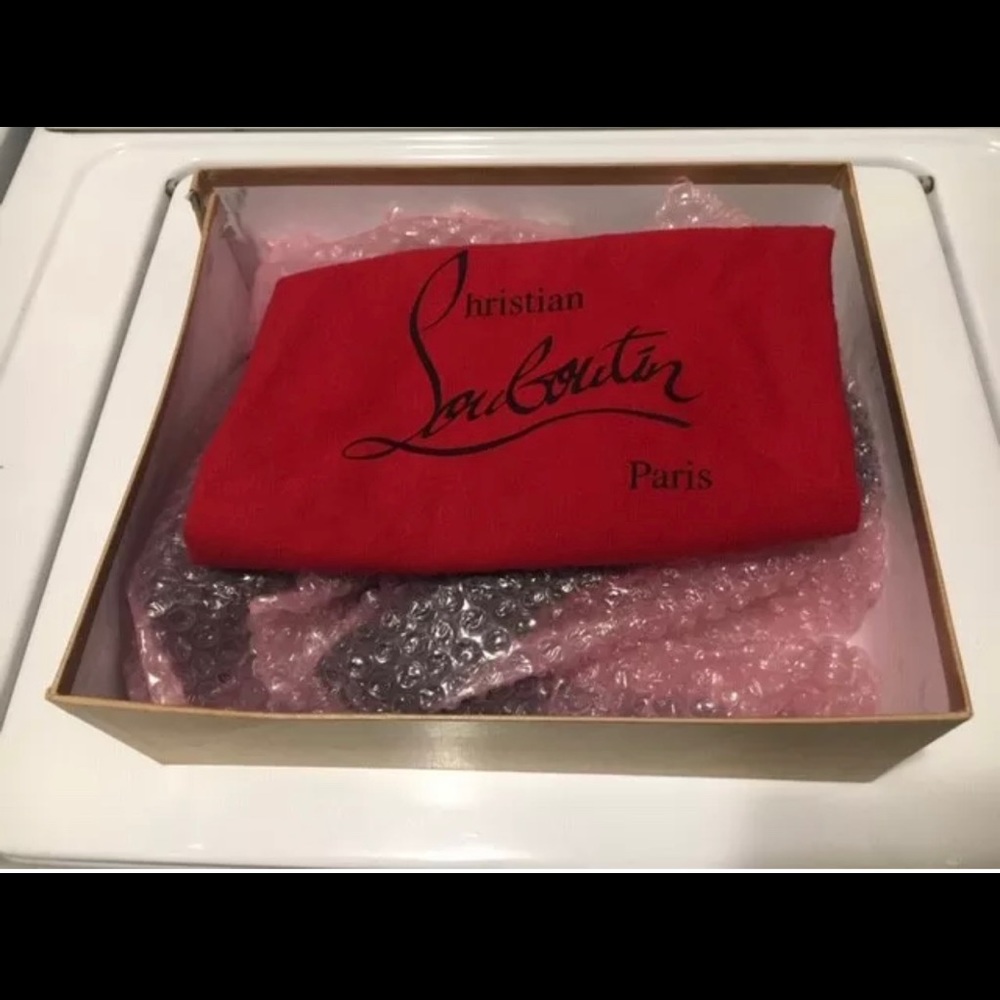 CHRISTIAN LOUBOUTIN BLK LADY VELOUR PUMPS - Picture 7 of 14